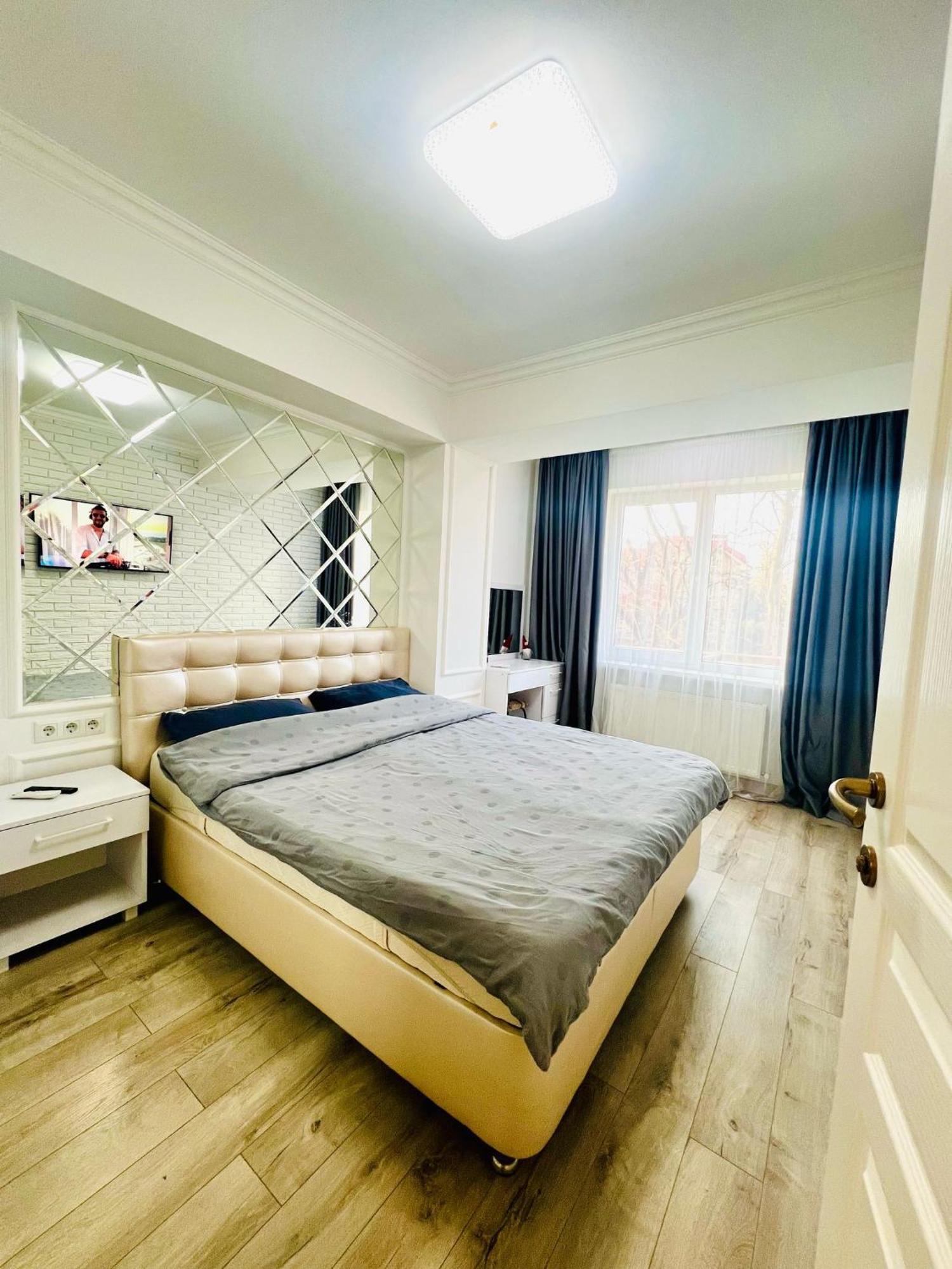 Central Eco View Apartment キシナウ エクステリア 写真