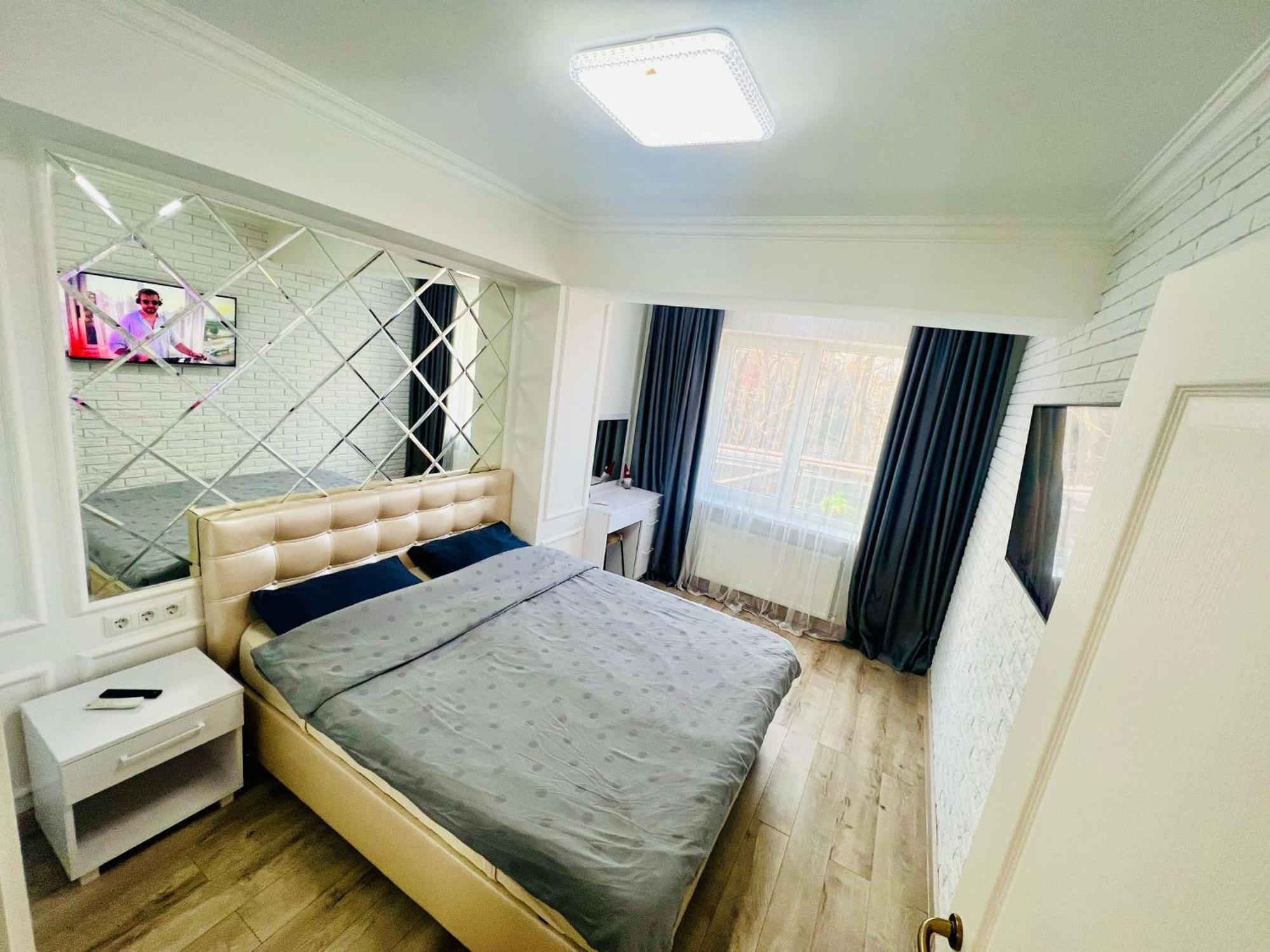 Central Eco View Apartment キシナウ エクステリア 写真